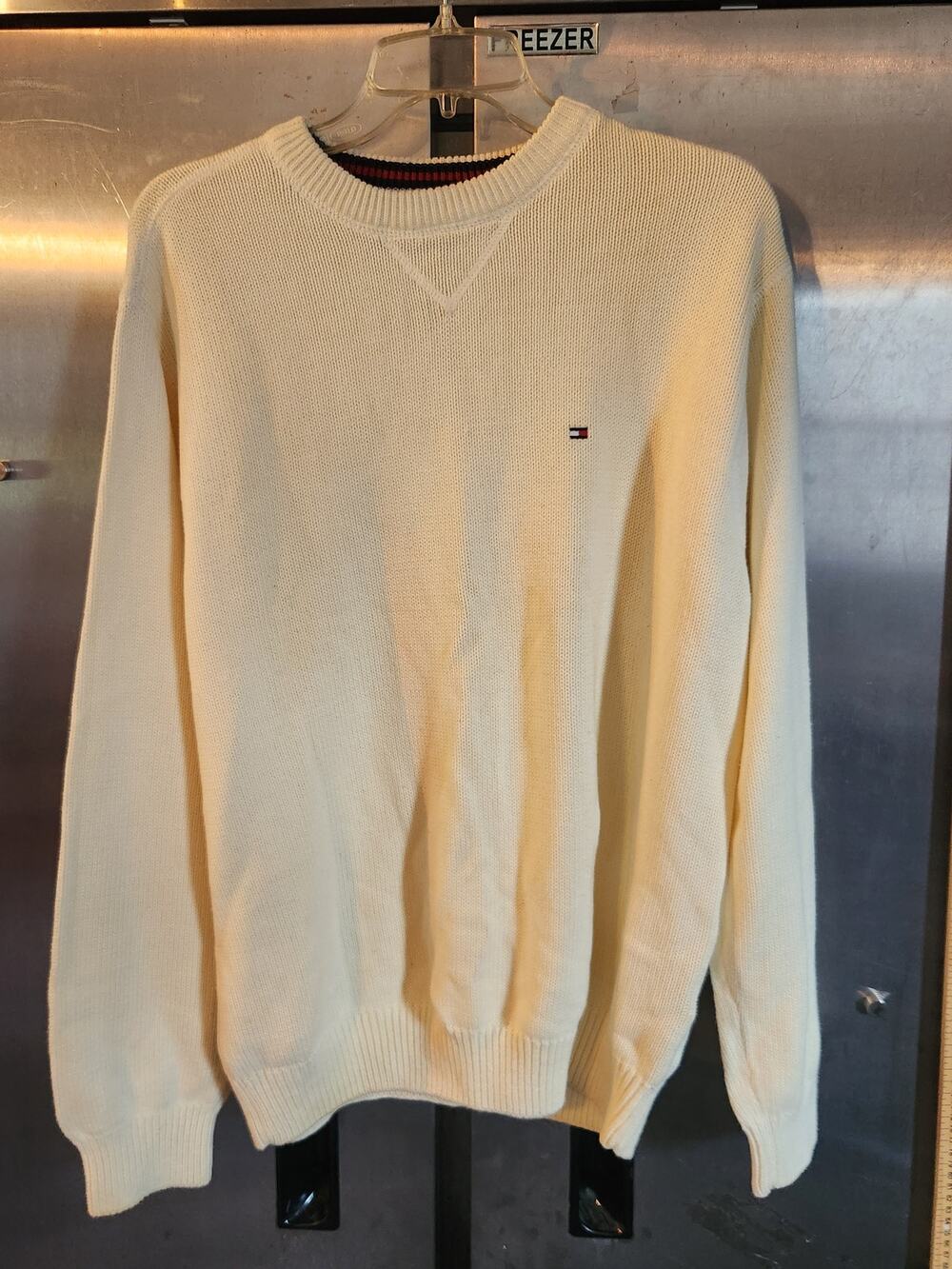 Tommy Hilfiger Mens Cream Knit Crewneck Sweater Cotton Flag Logo Pullover Size M